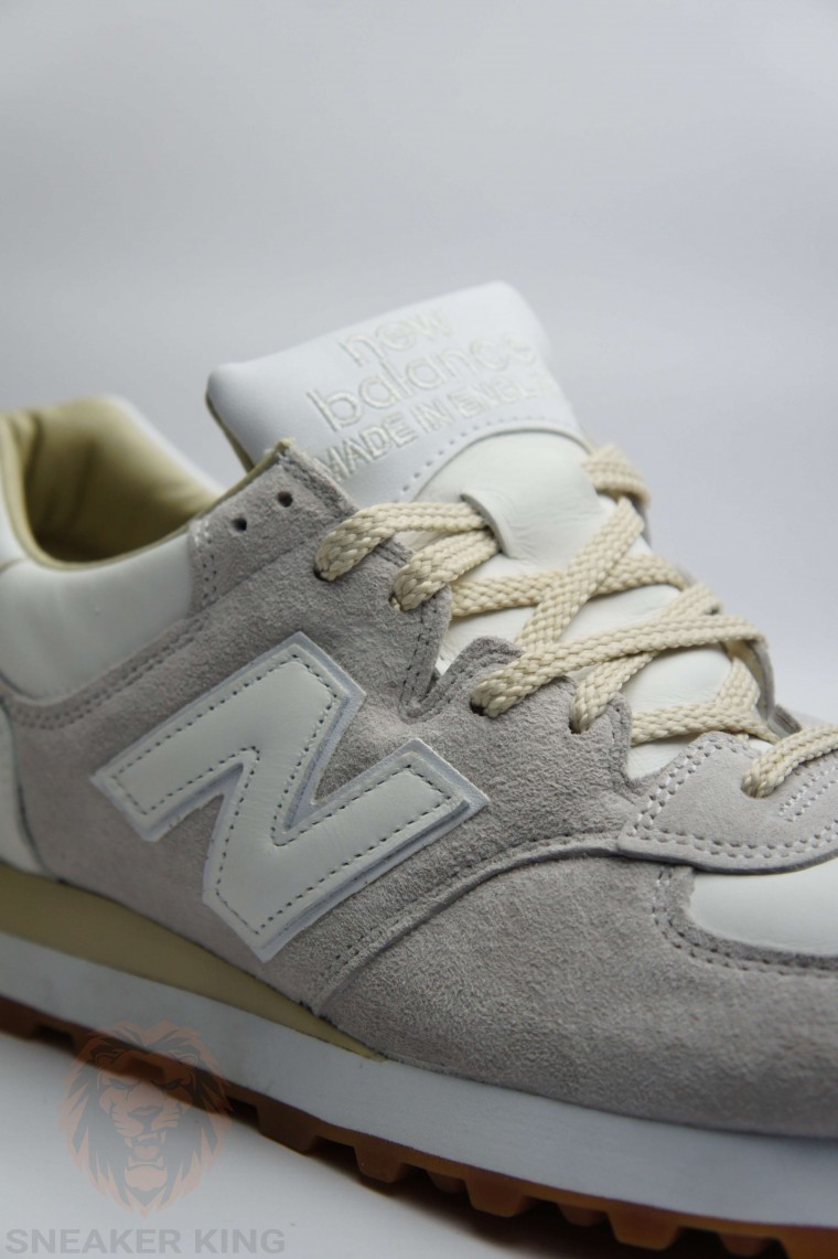 Кросівки New Balance 575 END